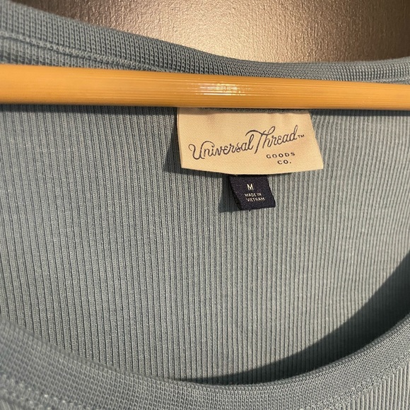NWOT Universal Thread Light Blue Long Sleeve Tee - Picture 2 of 5
